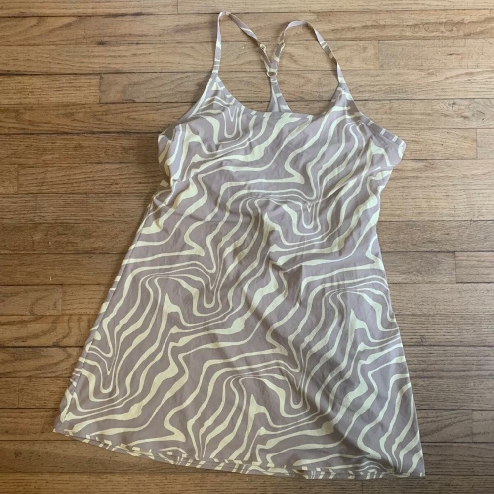 Outdoor Voices Swirl Exercise dress